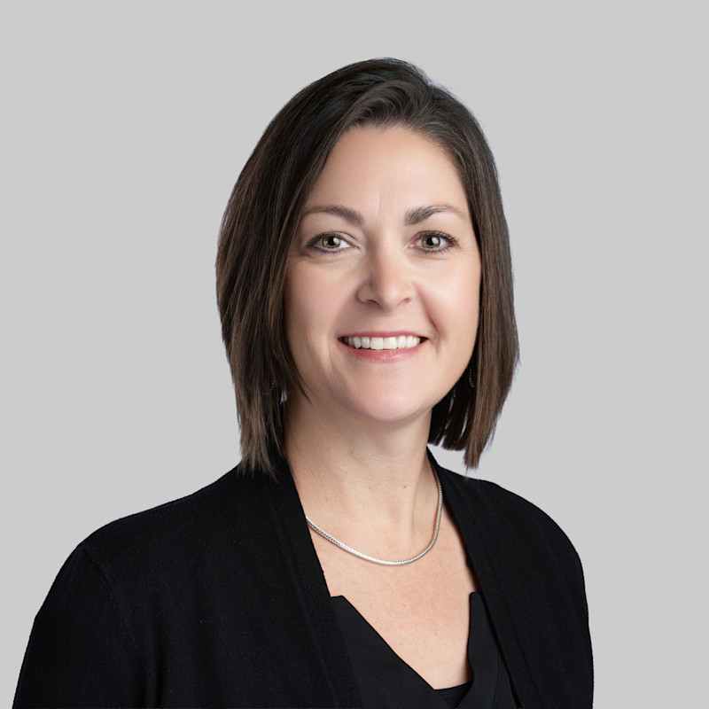 Headshot of Angie Bredehoft